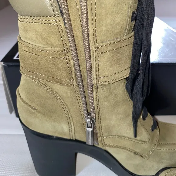 🆕 Karl Lagerfeld Paris Suede Boots