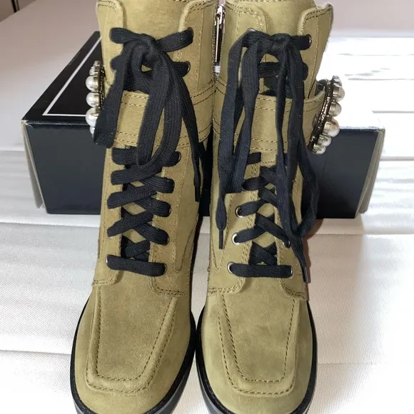🆕 Karl Lagerfeld Paris Suede Boots