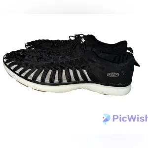 - Keen Uneek 02 Fisherman Men's Sandal