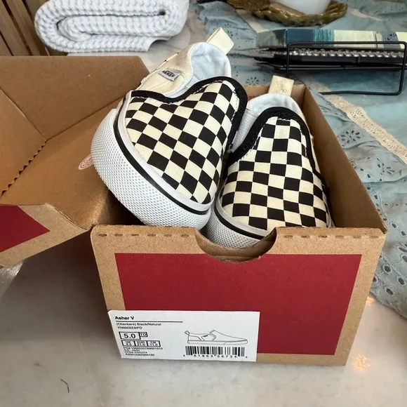 🖤 🤍 Toddler Checkered Vans