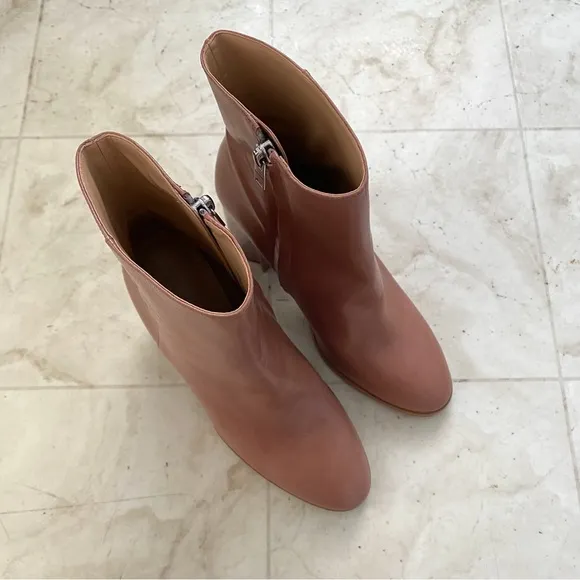 $275 Coach Brielle Dusty Rose Pink Leather Block Heel Ankle Boots size 7