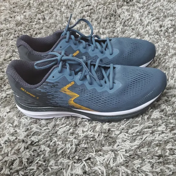361 Degrees spire 3 Training  Shoes Sz 12.5
