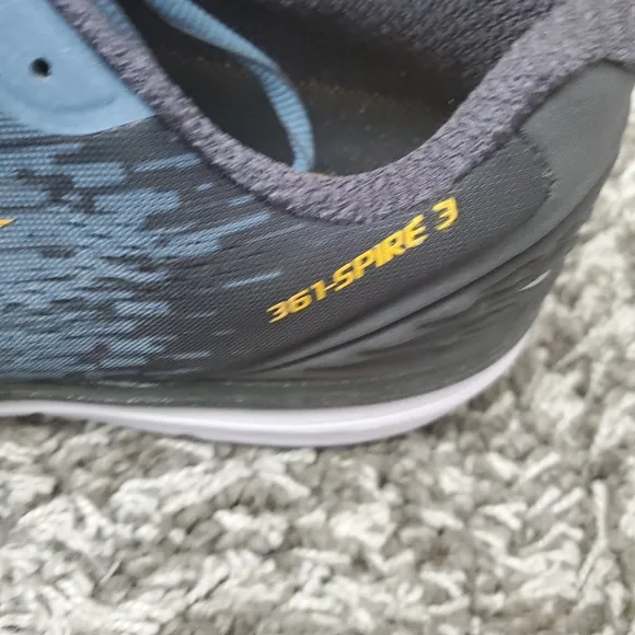 361 Degrees spire 3 Training  Shoes Sz 12.5