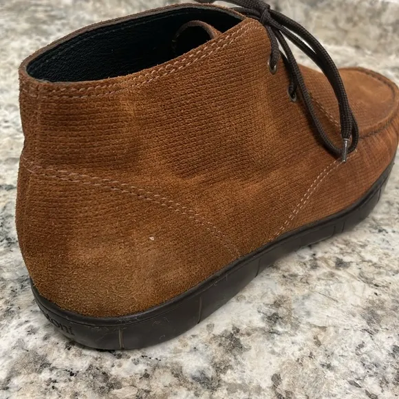A. Testeroni Mens Suede Chunkha Boots Shoes Size 9