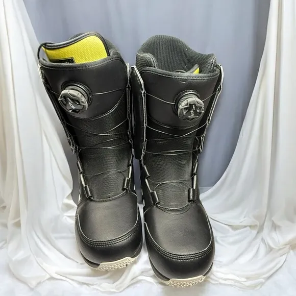 Adidas Acerra ADV Gold Level Snowboard Boots Mens 11 BOA Dual Zone Black White