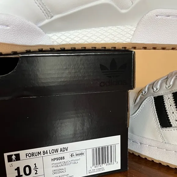 ADIDAS Forum 84 Low ADV Shoes