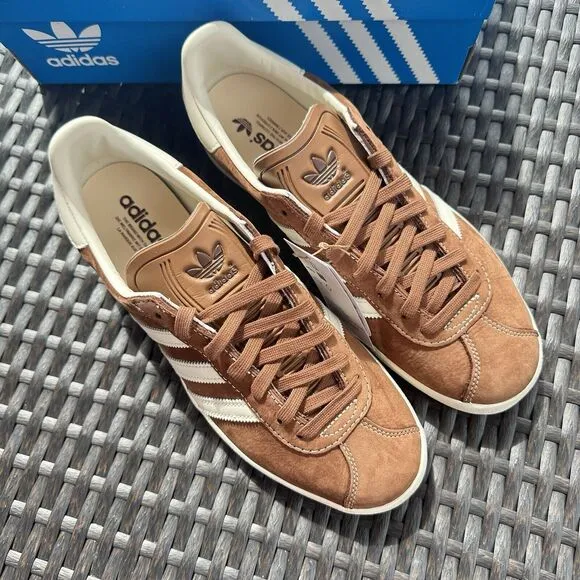 Adidas Gazelle 85 Preloved Brown Men's Athletic Shoes IG5005