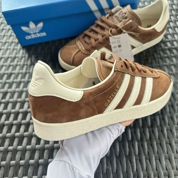 Adidas Gazelle 85 Preloved Brown Men's Athletic Shoes IG5005