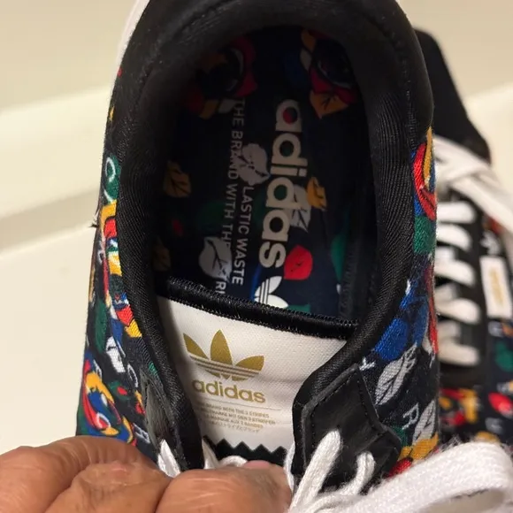Adidas Her Court Originals Women's Casual Shoes Black GW8569 In good condition