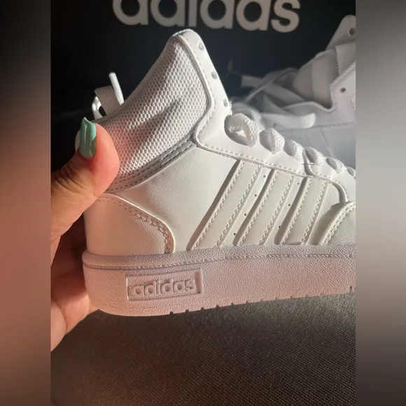 Adidas HOOPS 3.0 MID CLASSIC SHOES