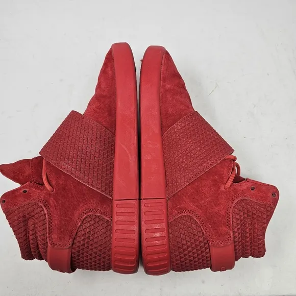 Adidas Men's Tubular‎ Invader S80477 Red Basketball Shoes Sneakers Size 7.