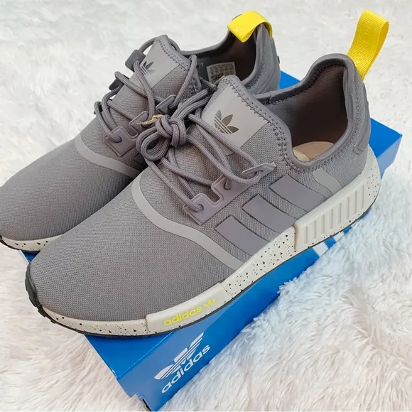 Adidas original NMD R1 Shoes athletic sneakersTrace Grey/Cloud White/Core Black