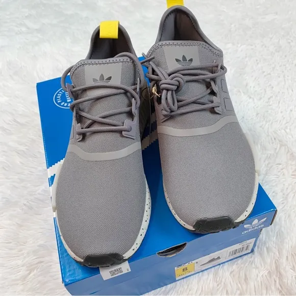 Adidas original NMD R1 Shoes athletic sneakersTrace Grey/Cloud White/Core Black