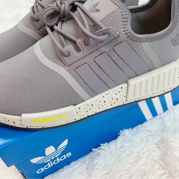 Adidas original NMD R1 Shoes athletic sneakersTrace Grey/Cloud White/Core Black