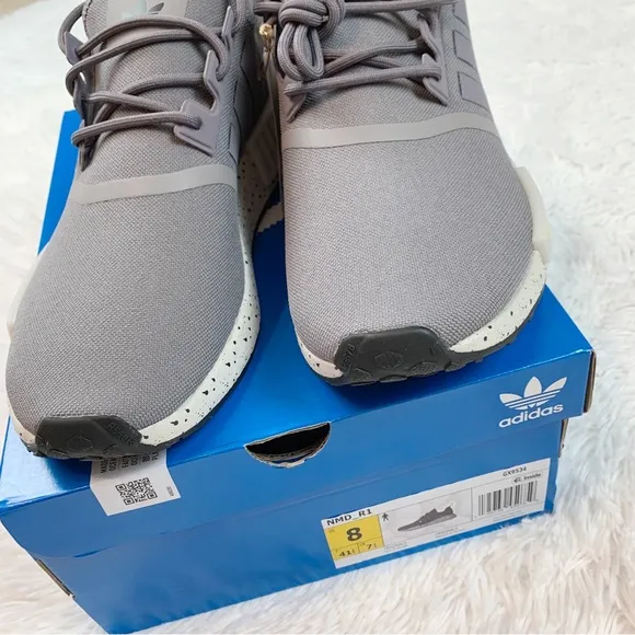 Adidas original NMD R1 Shoes athletic sneakersTrace Grey/Cloud White/Core Black