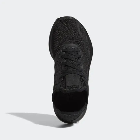 adidas Originals Unisex Kids Swift Run Essential Sneakers Shoes Size 4 Big