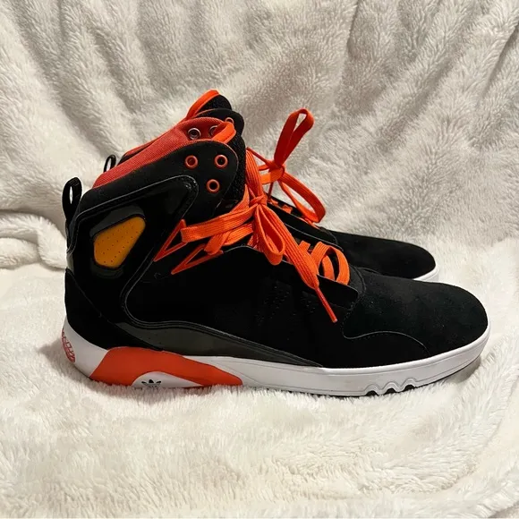 Adidas Roundhouse Mid Black Orange Sneakers‎ size 11.5