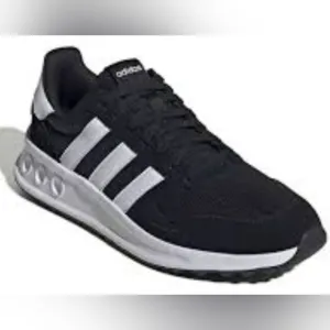 Adidas Run 84 Black and White Men's Running Shoes Size 13 NIB MSRP $90