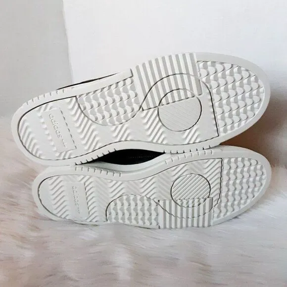 Adidas Sneaker Men's size 7M Shoes