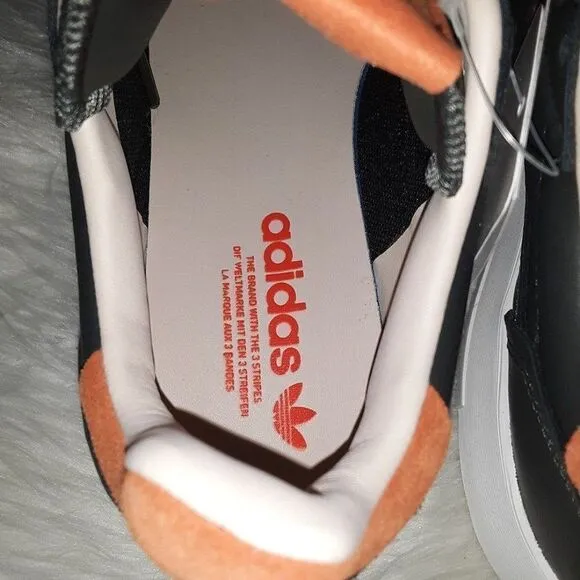 Adidas Sneaker Men's size 7M Shoes