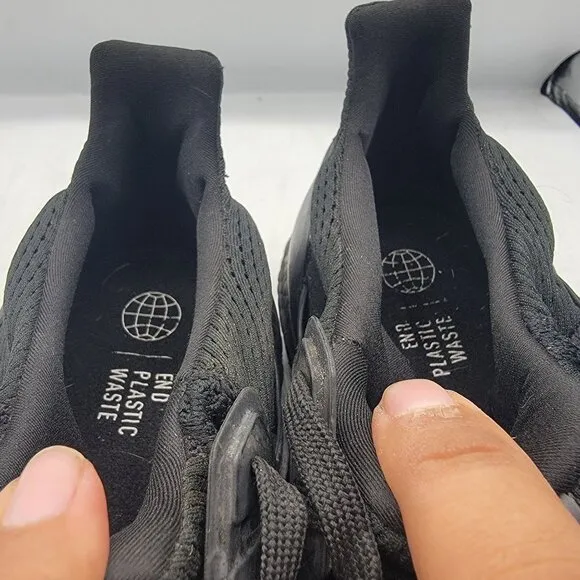 Adidas UltraBoost 1.0 DNA Mens 10.5 Triple Black Running Athletic Shoes HQ4199