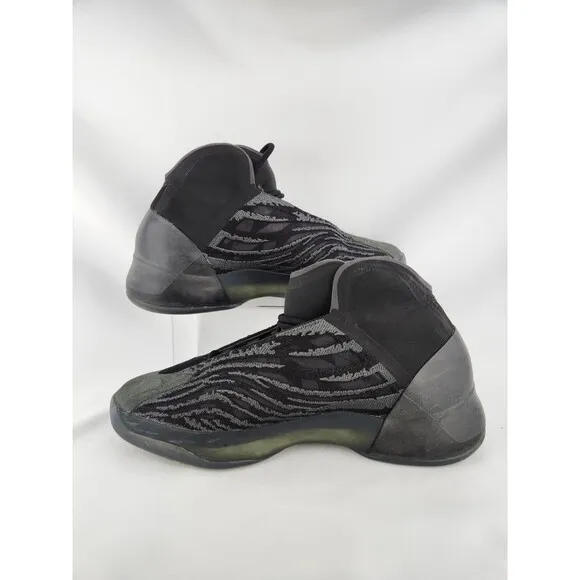 adidas Yeezy Quantum Onyx Men's Size 11 with Box Black Gray Sneakers Shoes