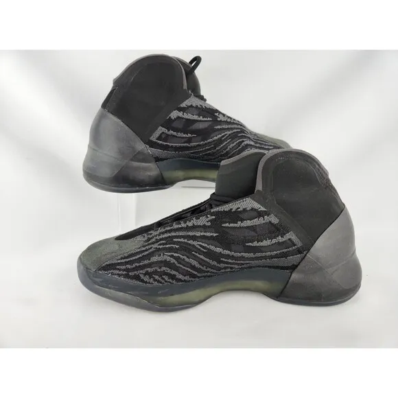 adidas Yeezy Quantum Onyx Men's Size 11 with Box Black Gray Sneakers Shoes