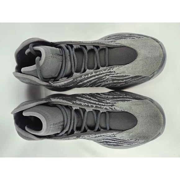 adidas Yeezy Quantum Onyx Men's Size 11 with Box Black Gray Sneakers Shoes