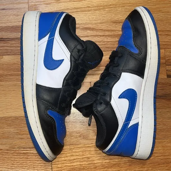 Air Jordan 1 Low (GS) Alternate Royal Toe Big Boys Shoes Size 5Y