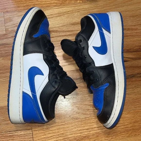 Air Jordan 1 Low (GS) Alternate Royal Toe Big Boys Shoes Size 5Y