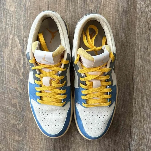 Air Jordan 1 SE Low Tokyo 96 University Blue