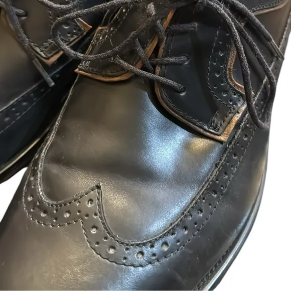 Aldo Black Leather Wingtip Dress Shoes