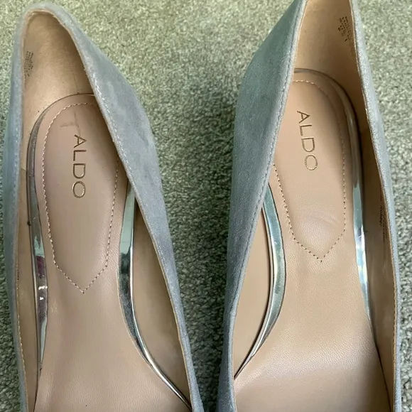 Aldo gray suede block heeled shoes pumps  bejeweled sexy feminine bling 8.5