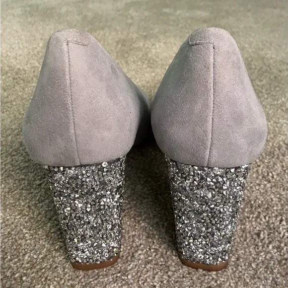 Aldo gray suede block heeled shoes pumps  bejeweled sexy feminine bling 8.5