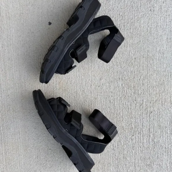 Alexander Mcqueen scuba sandals NIB 40