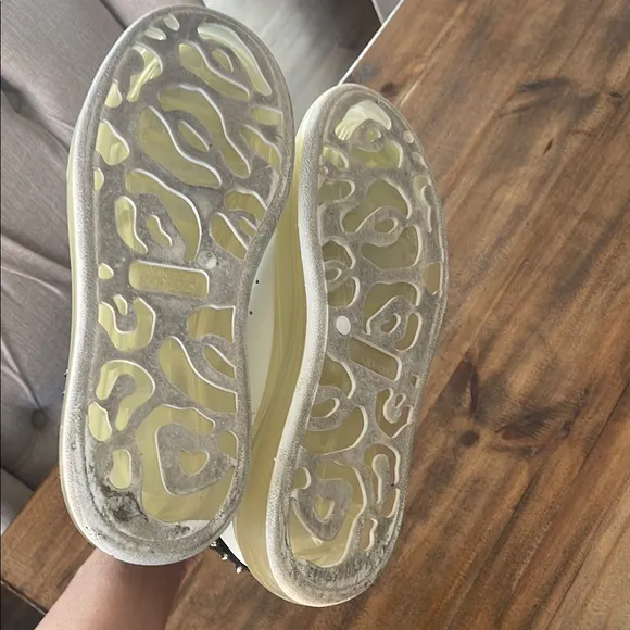 Alexander McQueen White Oversized Woman’s Sneakers