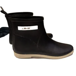 Alice   Whittles Legacy Minimalist Black Ankle Rain Boot Size 9 Wellies Rubber