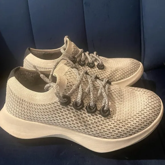 Allbirds Tree Dashers Quartz Grey Tennis Shoes Sneakers Size 8