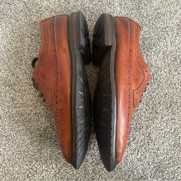 Allen Edmonds Aberdeen Mens Size 8 Cognac Brown Leather Wingtip Oxford Shoes