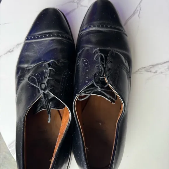 Allen Edmonds Men’s  13D Black Leather Dress Shoes