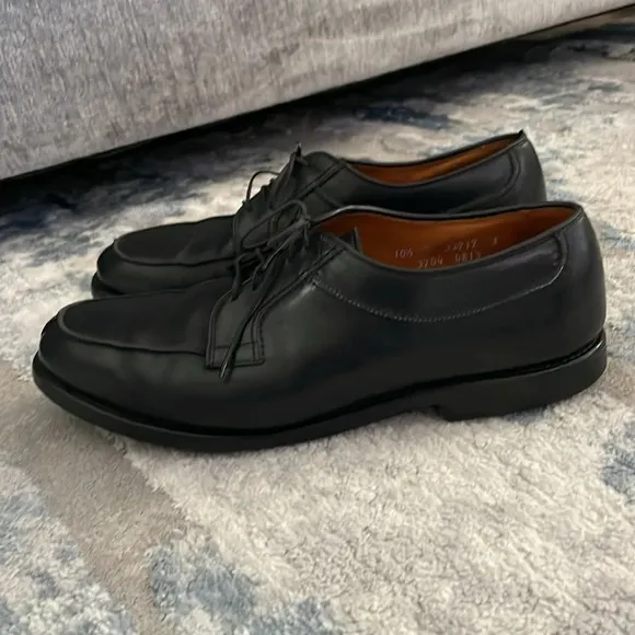 Allen Edmonds Mens Dress Shoes Size 10.5 Black Oxford Shoe Leather Career