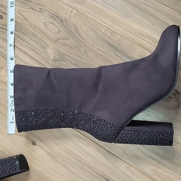 American Glamour Badgley Mischka ADA Purple Heeled Boots