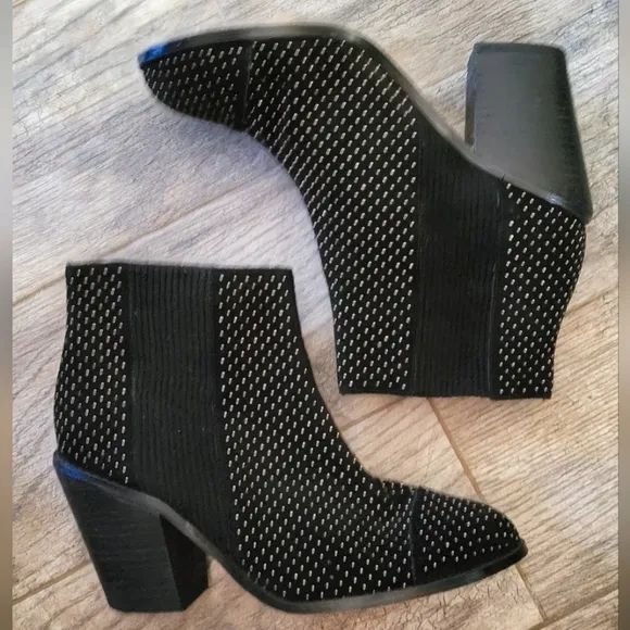 Anthropologie Black Suede Gold Micro Beaded Ankle Boots Boho Witchy Whimsigoth