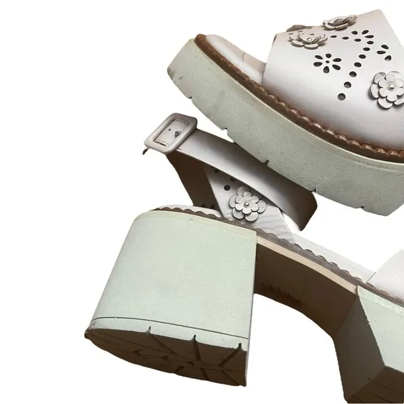 Anthropologie Elvio Zanon Perforated Floral Sport Sandals EU 39
