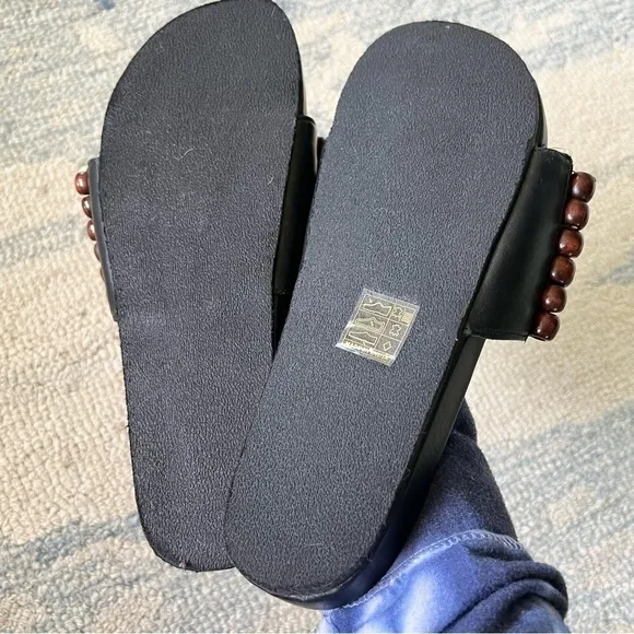 ANTHROPOLOGIE WOODEN BEAD SLIDE MINIMALIST SANDALS SIZE 8.5 NWOT