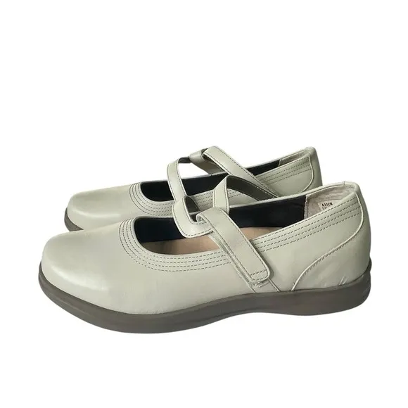 APEX Petals Woman's Mary Jane Casual Shoes/Flats, Style A302W (Size 10 Wide) 41