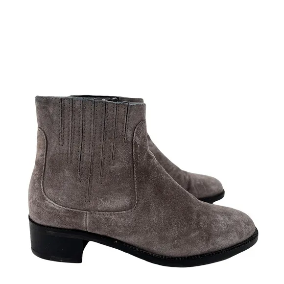 Aquatalia gray suede boots ankle booties Oribella