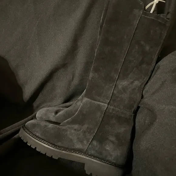 Aquatalia stretch suede boots