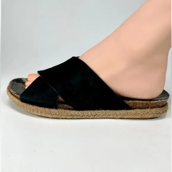 Aquatalia Women's Elyse Espadrille Snake Print Crisscross Slide Sandals Size 6