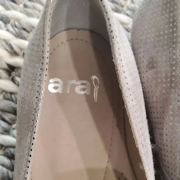 Ara Grace Slingback Pump Size 9